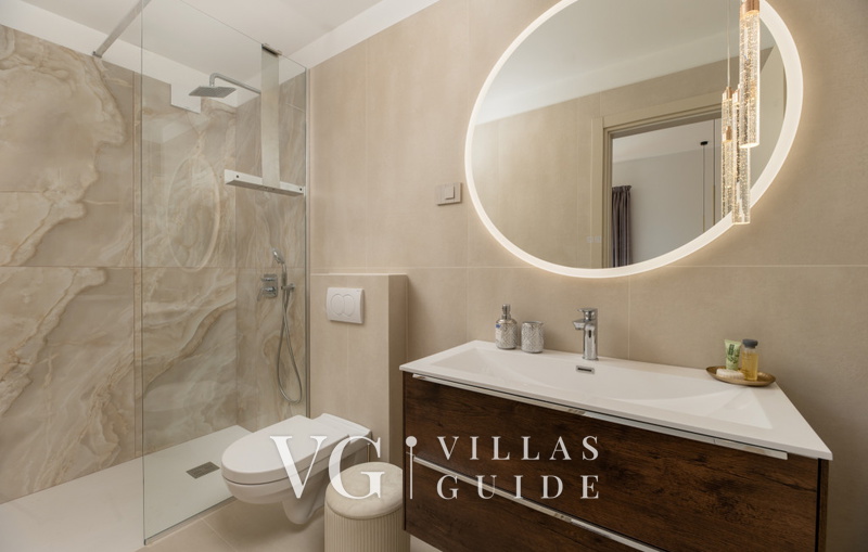 Vila Laguna Blu Badezimmer