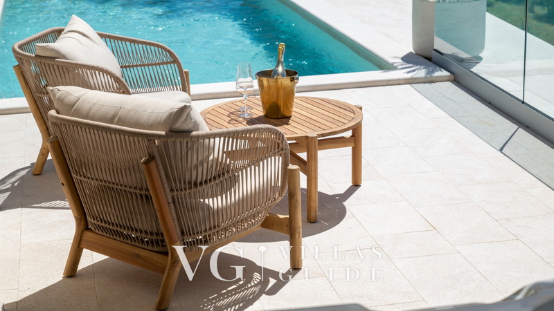 Vila Laguna Blu Pool