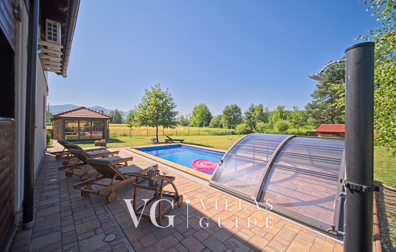 Villa Debelo Brdo Pool