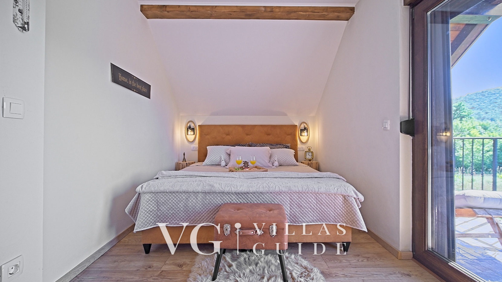 Villa Debelo Brdo Schlafzimmer