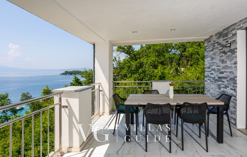 Villa Nada sea view&whirpool island Krk
