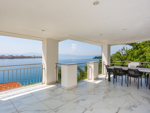 Villa Nada sea view&whirpool island Krk