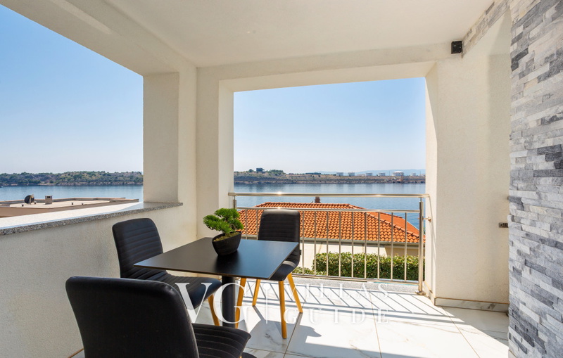 Villa Nada sea view&whirpool island Krk