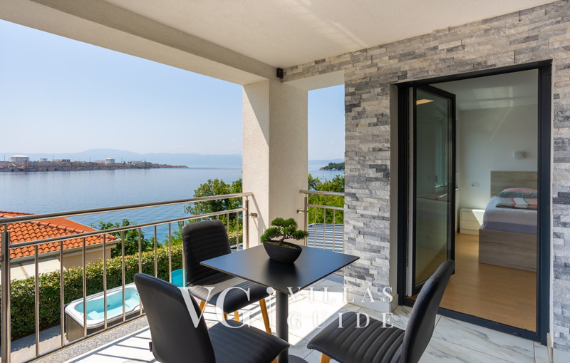 Villa Nada sea view&whirpool island Krk