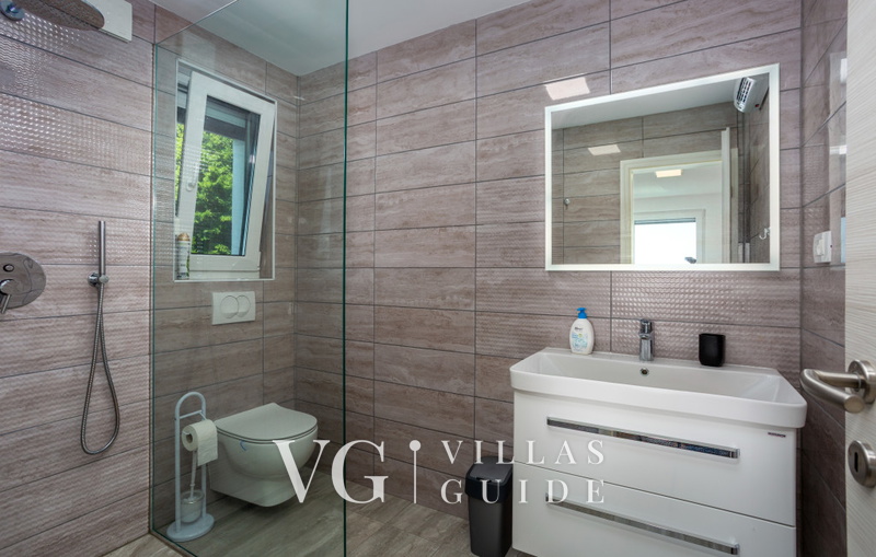 Villa Nada sea view&whirpool island Krk Kupaonica