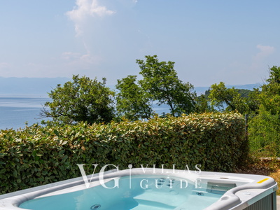 Villa Nada sea view&whirpool island Krk wellness