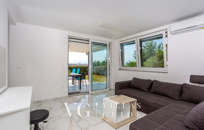 Villa Nada sea view&whirpool island Krk Dnevni boravak