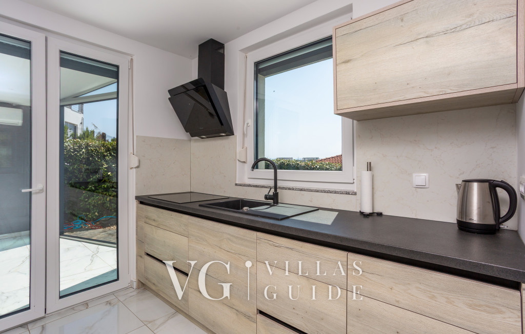 Villa Nada sea view&whirpool island Krk Cucina