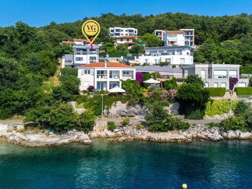 Villa Nada sea view&whirpool island Krk