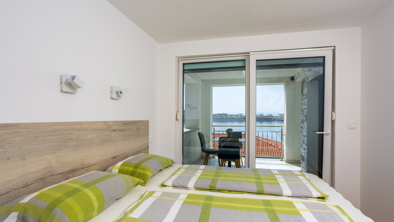 Villa Nada sea view&whirpool island Krk