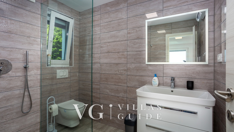 Villa Nada sea view&whirpool island Krk Kupaonica