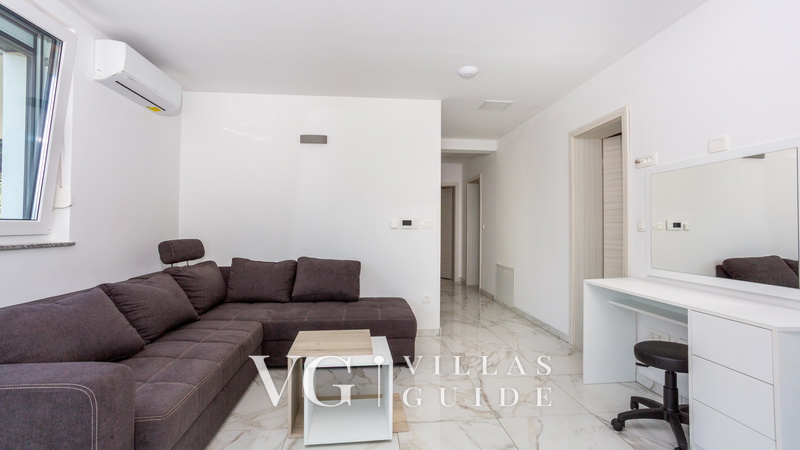 Villa Nada sea view&whirpool island Krk Dnevni boravak