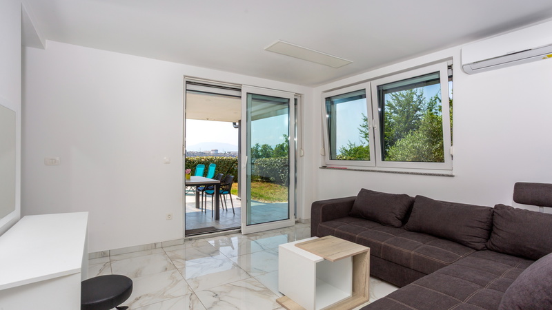 Villa Nada sea view&whirpool island Krk