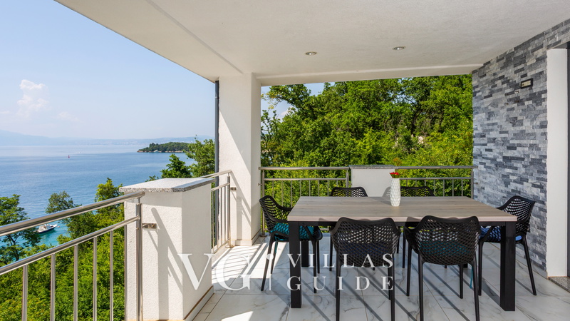 Villa Nada sea view&whirpool island Krk