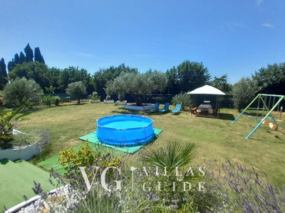 House July Garden and property exterior