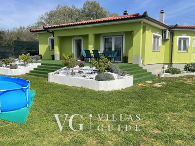 House July Garden and property exterior