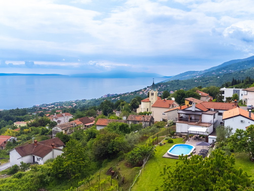 Apartment Daša with pool