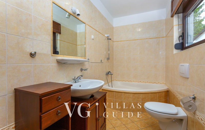 Apartment Daša with pool Bagno