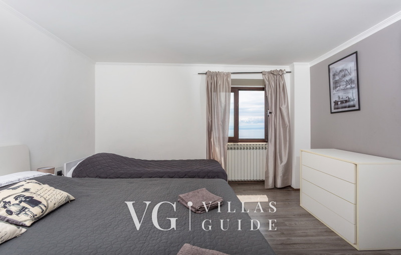 Apartment Daša with pool Camera da letto