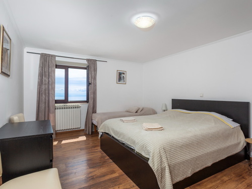 Apartment Daša with pool