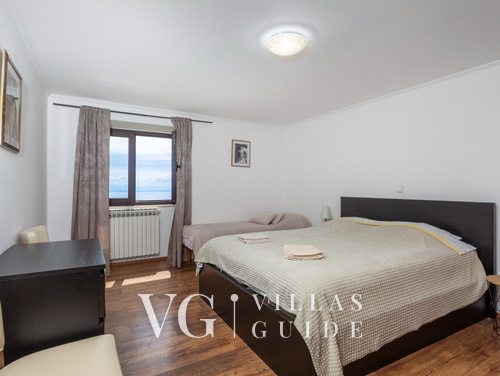 Apartment Daša with pool