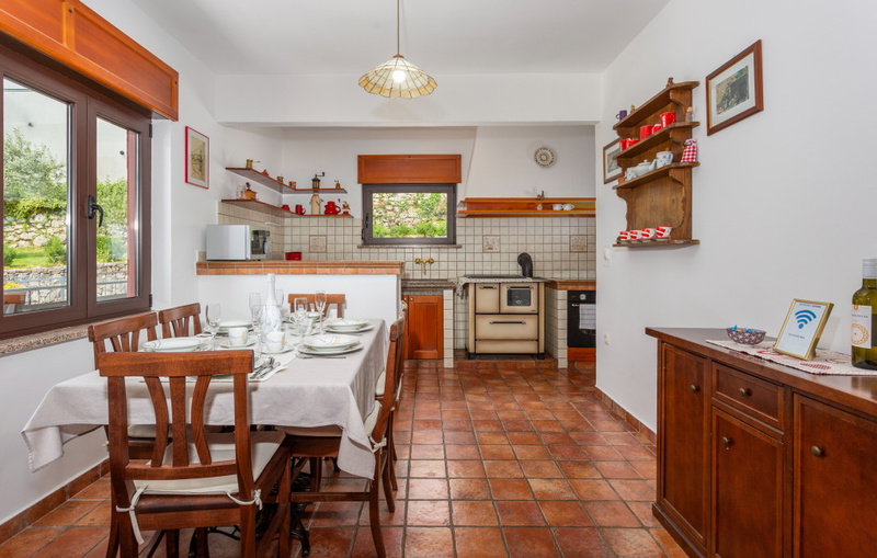 Apartment Daša with pool