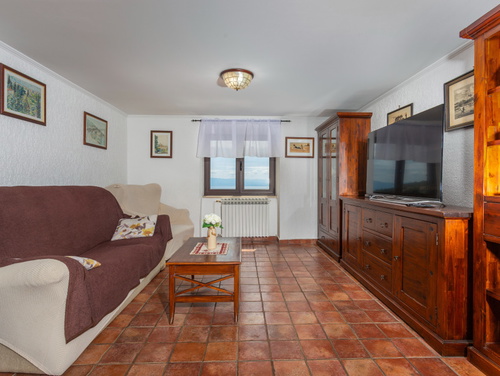 Apartment Daša with pool