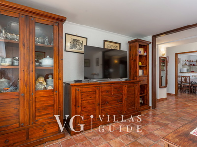 Apartment Daša with pool Living room