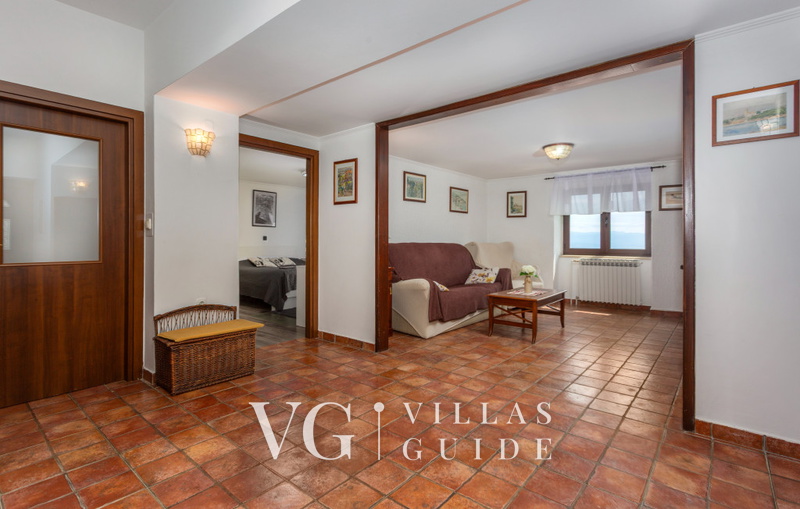 Apartment Daša with pool Altro