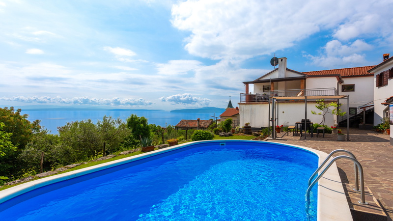 Apartment Daša with pool