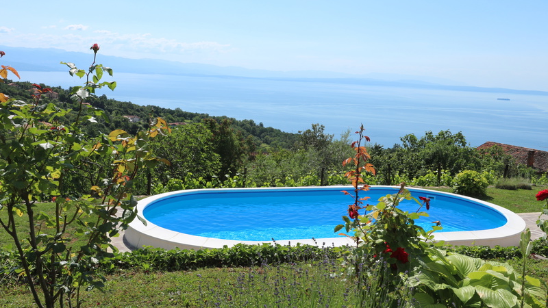 Apartment Daša with pool