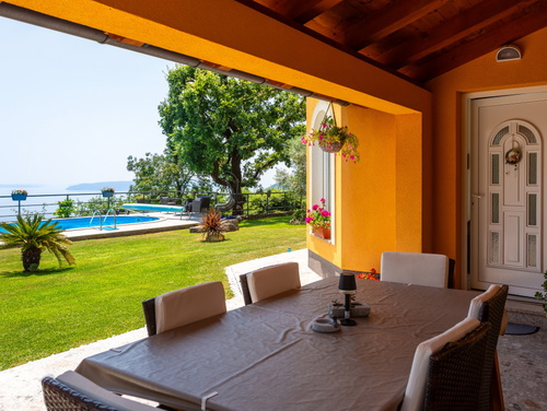 Apartman Lori pool&pet friendly- Opatija