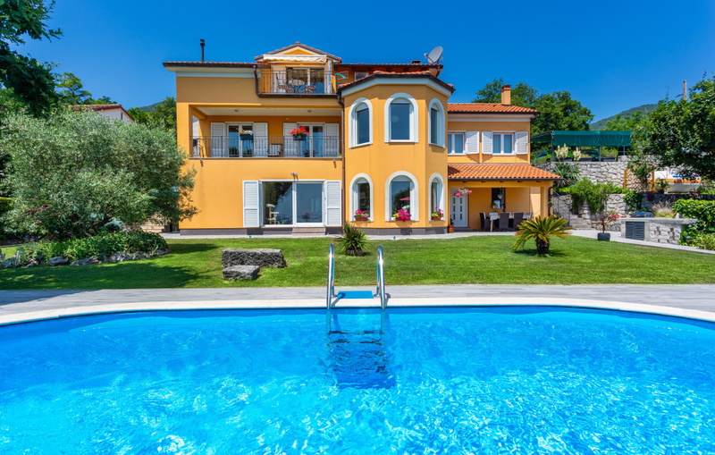 Apartman Lori pool&pet friendly- Opatija