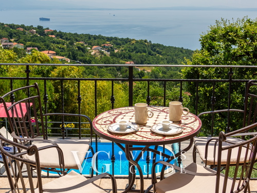 Apartman Lori pool&pet friendly- Opatija