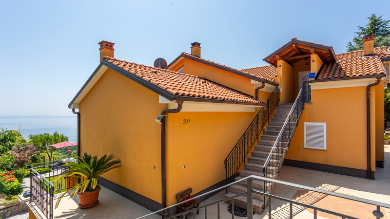 Apartman Lori pool&pet friendly- Opatija