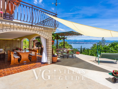 Apartment Milena 2 Opatija Lovran Garden and property exterior