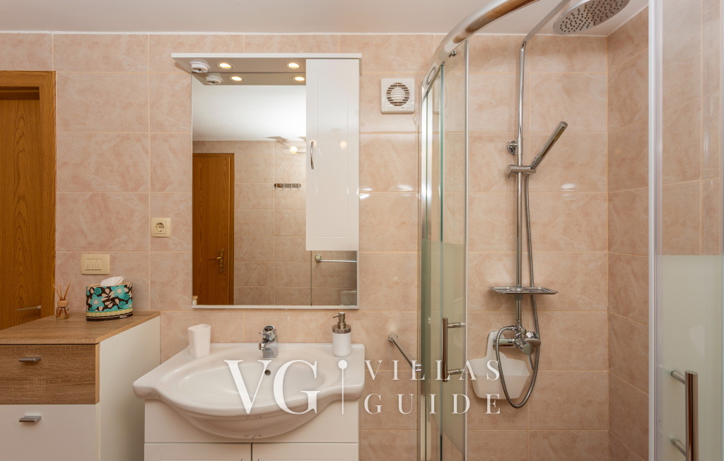 Apartment Milena 2 Opatija Lovran Bathroom