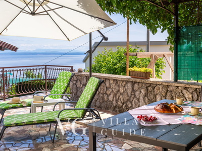 Apartment Milena 3 Opatija Lovran Garden and property exterior