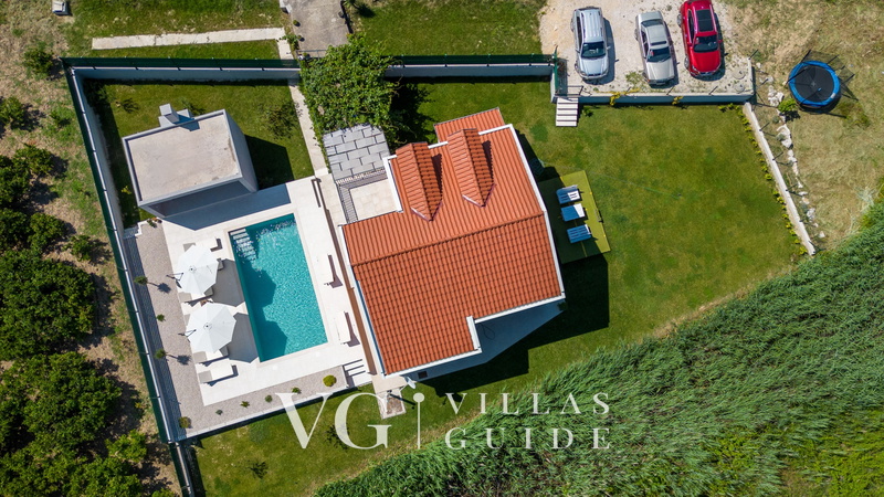 Villa MiaMare Garden and property exterior