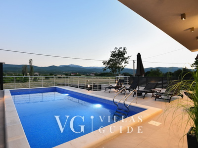 Villa Neda 5*** Makarska-Glavina Donja