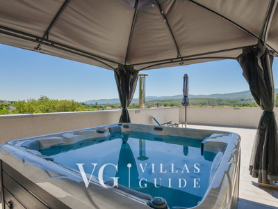 Villa Neda 5*** Makarska-Glavina Donja