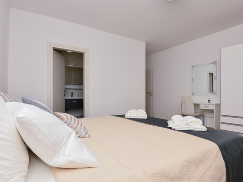 Villa Neda 5*** Makarska-Glavina Donja