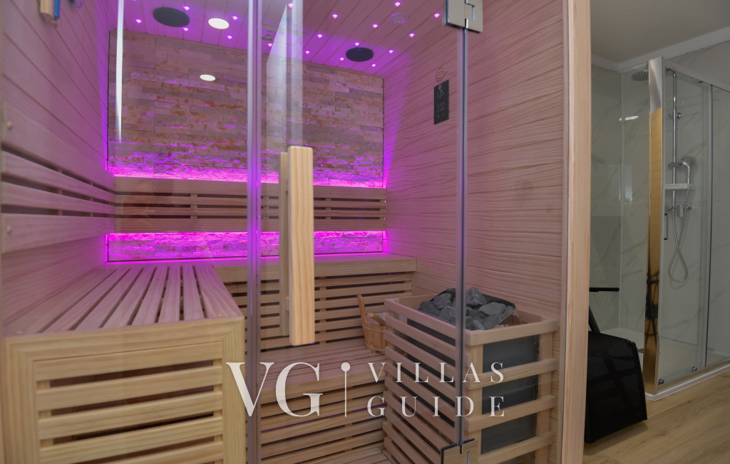 Villa Neda 5*** Makarska-Glavina Donja