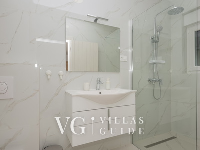 Villa Neda 5*** Makarska-Glavina Donja Bathroom