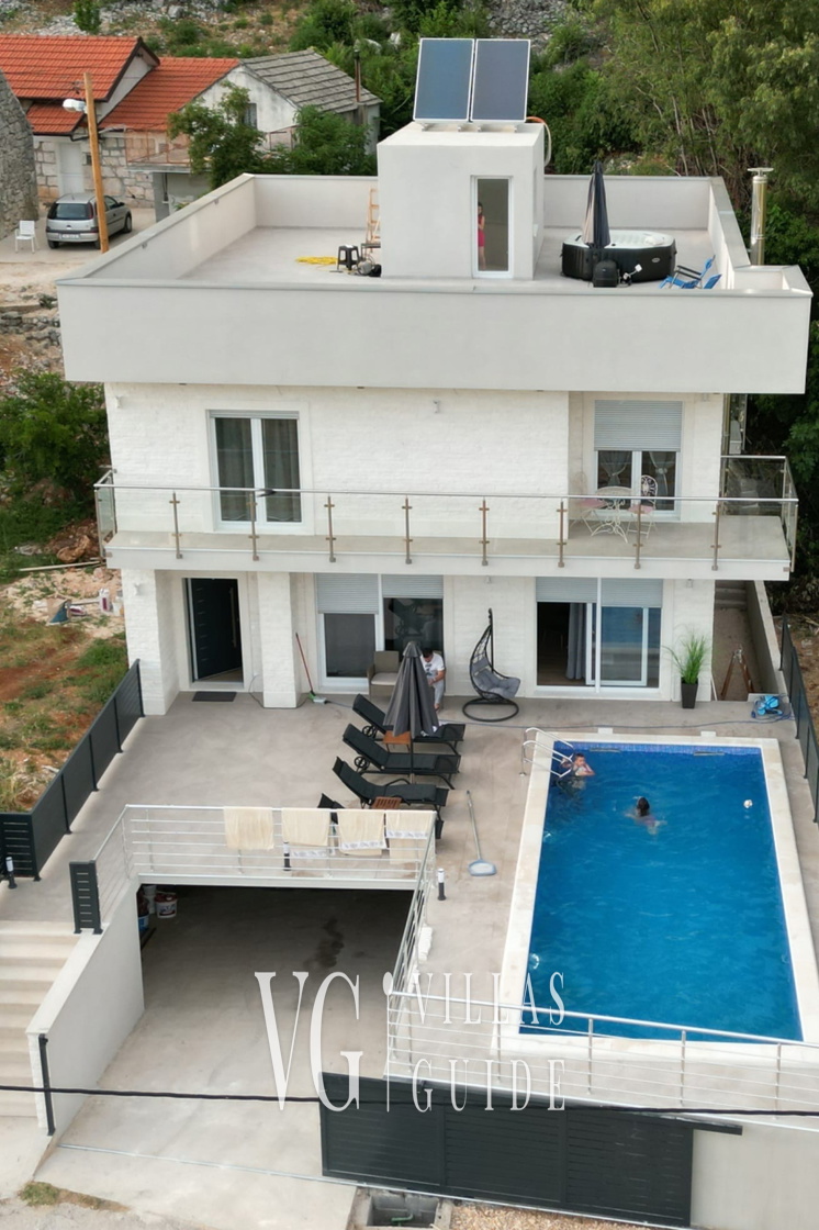 Villa Neda 5* Makarska-Glavina Donja Garten und Außenbereich