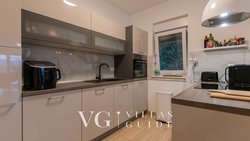 Villa Neda 5* Makarska-Glavina Donja Kuhinja