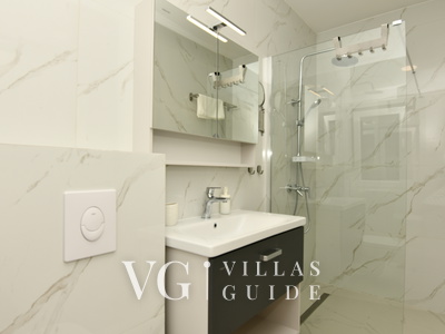 Villa Neda 5*** Makarska-Glavina Donja