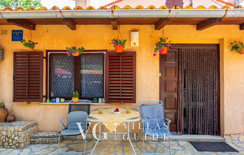 Villa Mirjana with pool Opatija Garden and property exterior