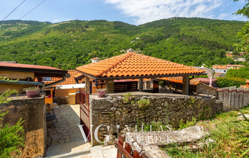 Villa Mirjana with pool Opatija Garden and property exterior