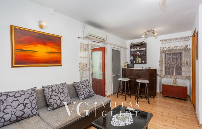 Villa Mirjana with pool Opatija Living room